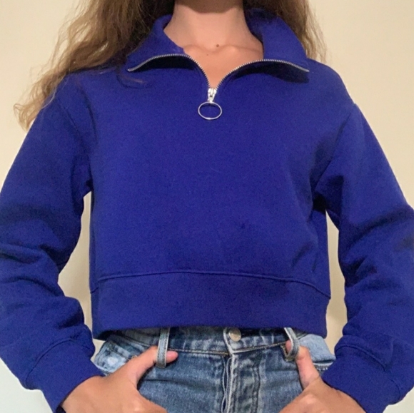 H&M Crop sweatshirt - Picture 1 of 9